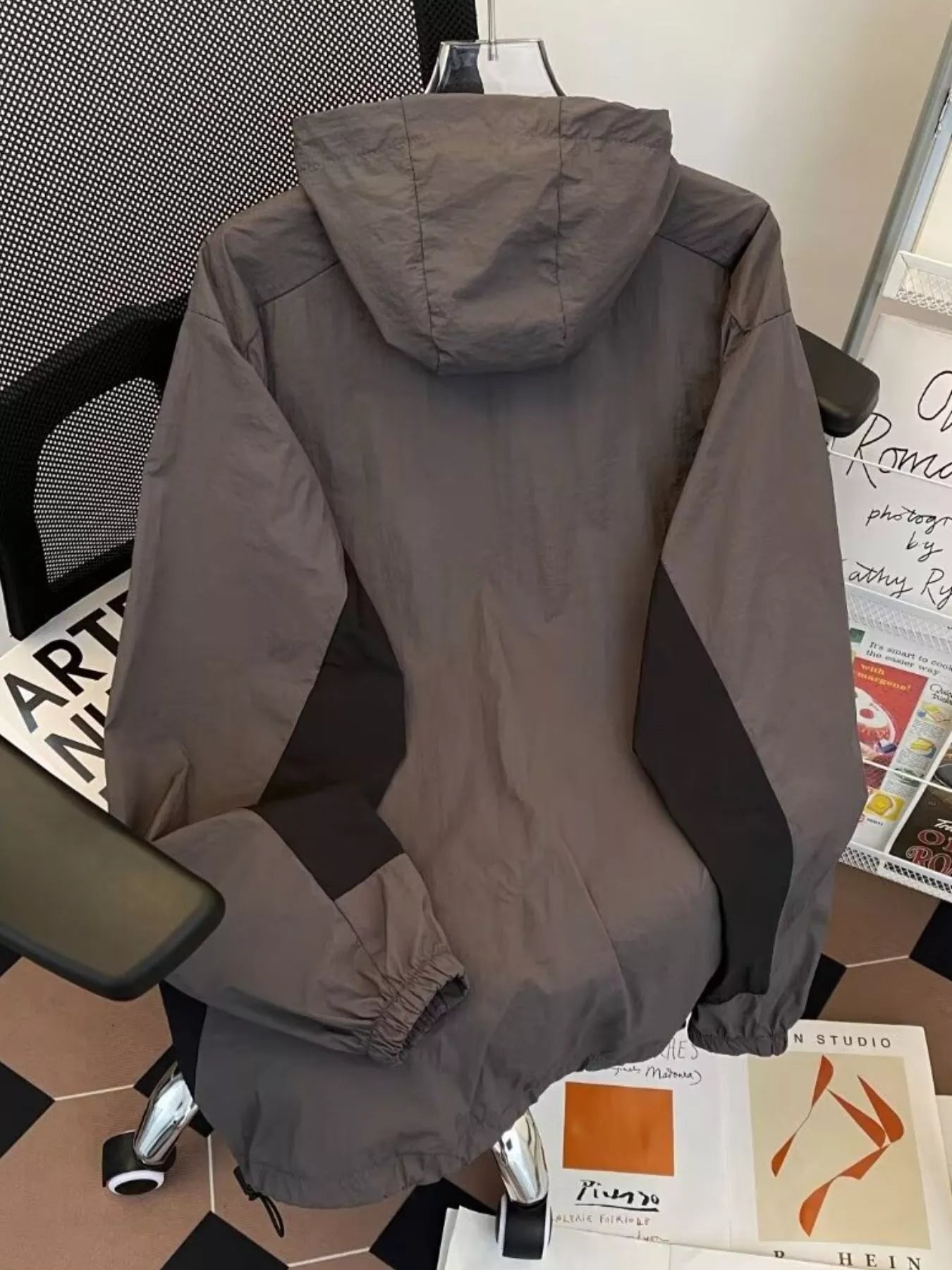Men's Color Block Windproof Hooded Jacket - Image 6